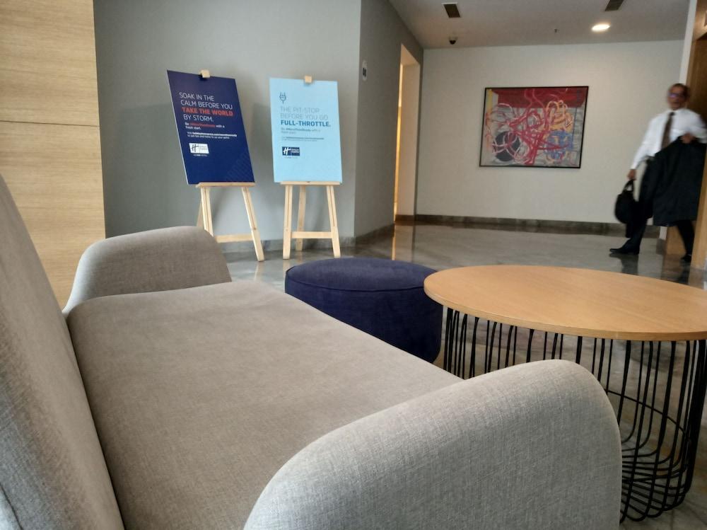 Holiday Inn Express Pune Pimpri By Ihg מראה חיצוני תמונה