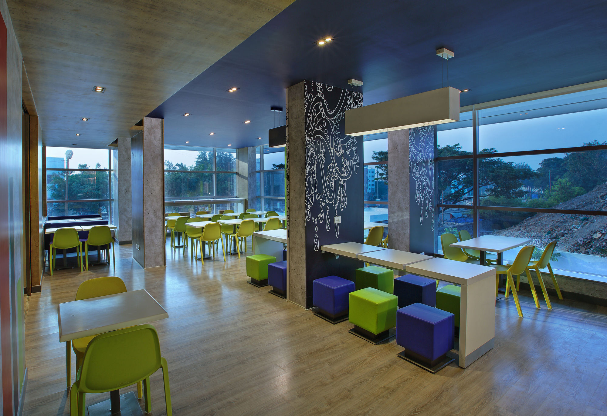 Holiday Inn Express Pune Pimpri By Ihg מראה חיצוני תמונה